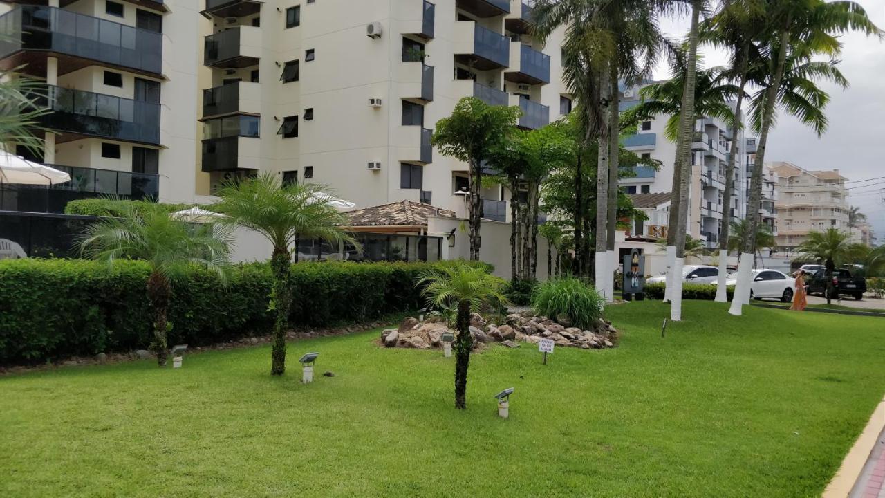 Apartamento Ubatuba Praia Grande Exteriör bild